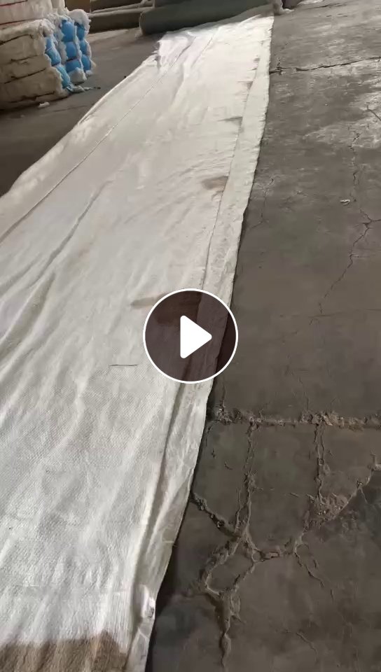 出售长丝土工布两米宽，35米长，纯涤纶，现货40吨，河北保定，欢迎来电！