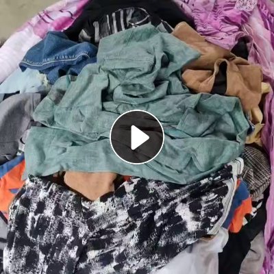 出售优质秋冬装，直播间女杂款，现货有20吨，货在黑龙江七台河市