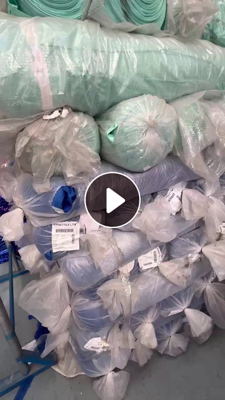 出售库存服装面料，库存布，韩国绒，绒布，门幅150克重220，现货有20吨，货在浙江绍兴