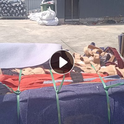 长期出售地毯厂下来的地毯边料，带点胶，每个月30吨左右