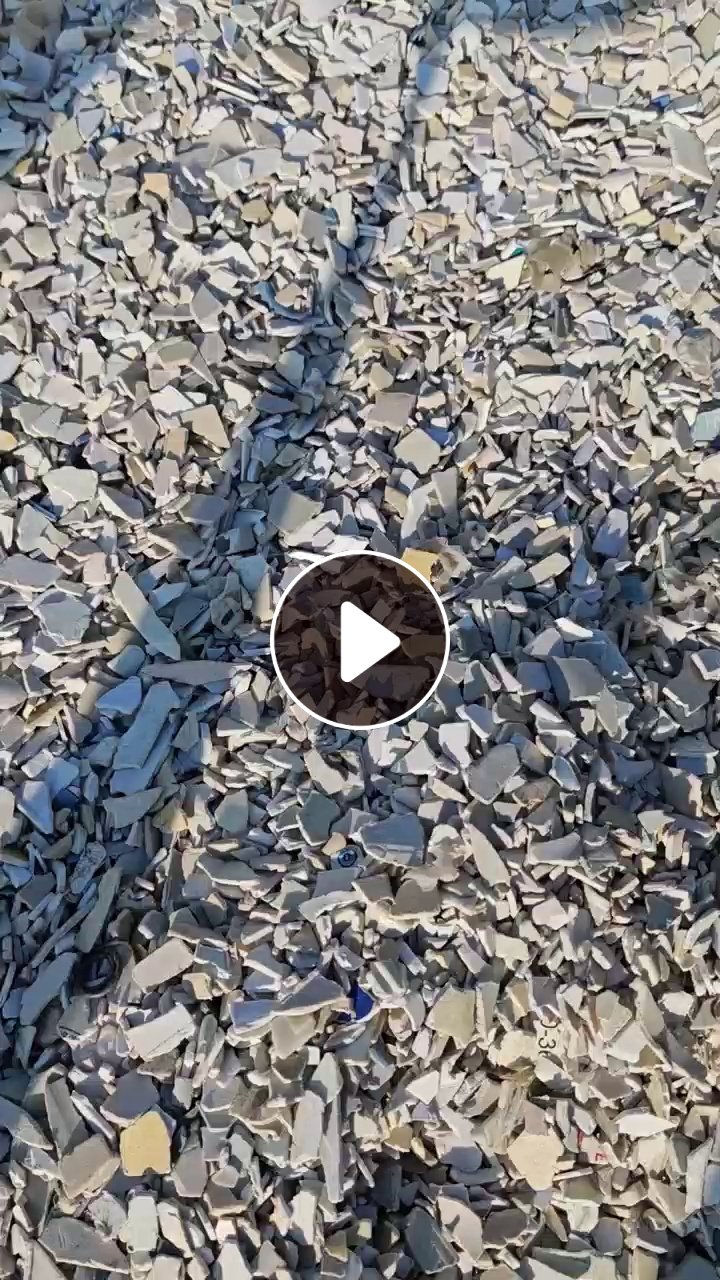 出售PP洗衣机壳破碎料，都是洗衣机上盖没有杂料，现货几十吨