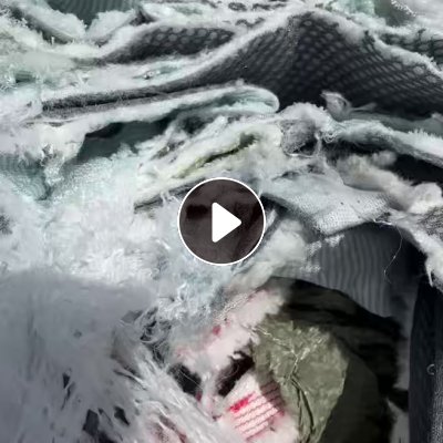 长期出售涤丙废料，都是白色的，现货6.8米一车