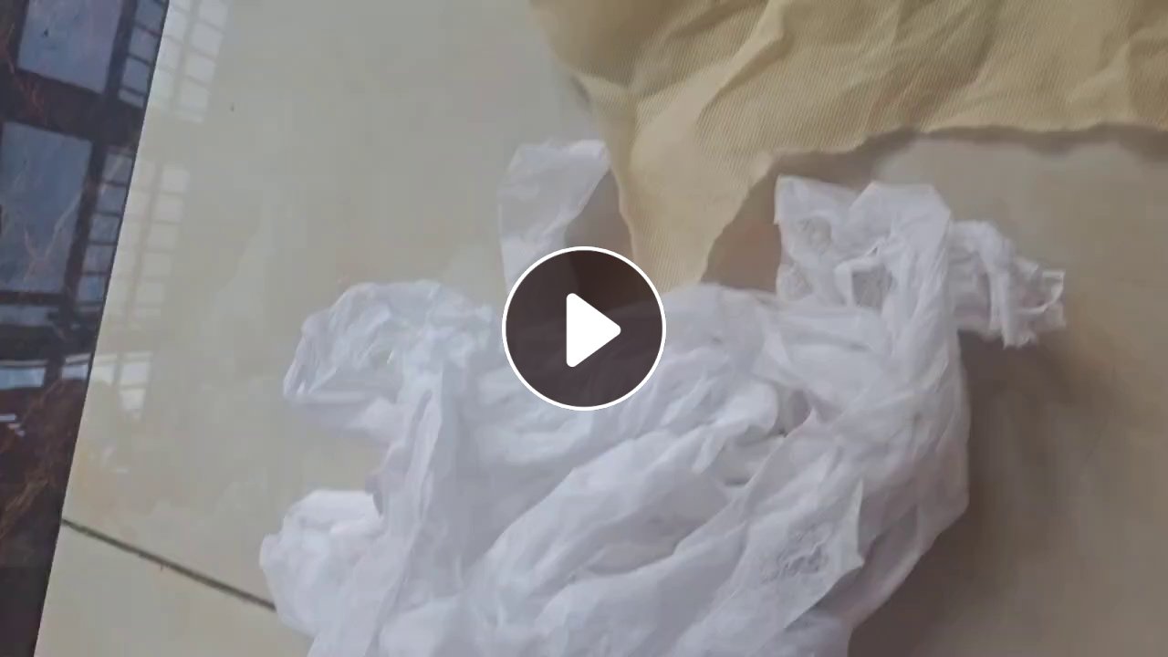 长期出售涤纶无纺布边角料，涤丙无纺布边角料，货有30-40吨