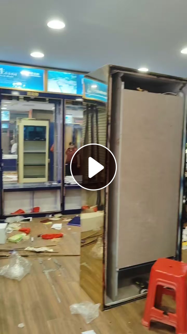 珠三角地区大量回收废铁，废不锈钢，拆铁棚，厂家旧机器，工地废料
