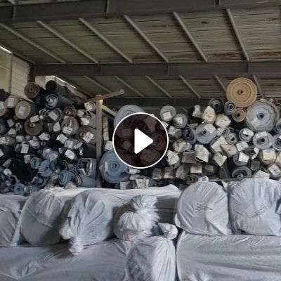 出售牛仔布厂下来的纯棉牛仔布，涤棉牛仔布，牛仔卷布，大小卷布，牛仔碎布，货在江苏无锡