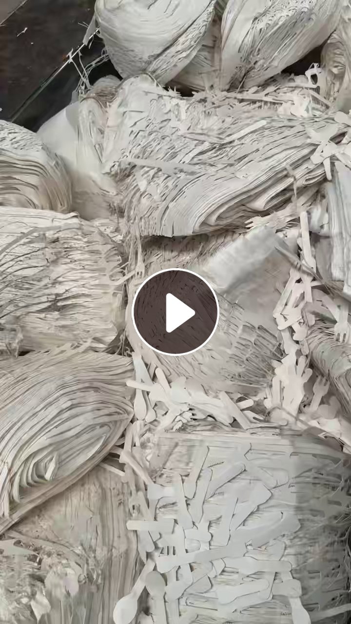 大量求购白色无膜餐盒纸，刀叉纸，吸管纸