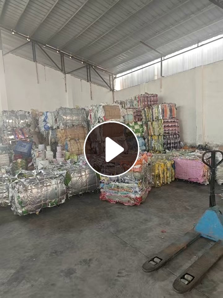出售食品厂下来的铝塑膜炼油料，月供五六十吨，广东东莞