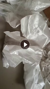 长期出售高分子PE布UD布，和UD布压成的板子，防弹衣厂下来的，有一层膜，现货十几吨，货在山东临沂