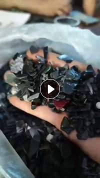 出售黑色不阻燃合金破碎料，冲击11个左右，现货10吨左右