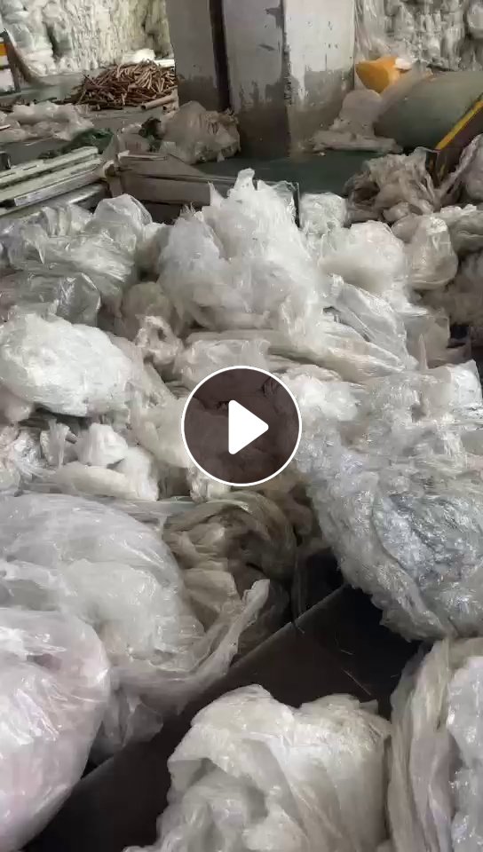长期出售水洗缠绕膜，90%缠绕膜+10%平板膜，标签不多，月供50吨
