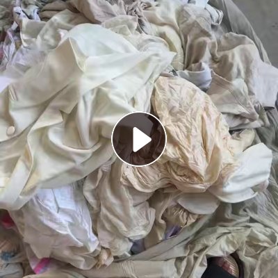 旧衣服分拣厂长期出售旧衣服白料，统白，开花料，现货够6.8米一车，货在江苏泰州