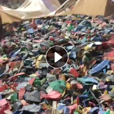 长期出售PP涂料桶破碎料，清洗甩干