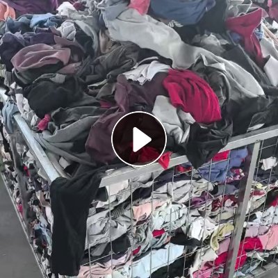 长期出售旧衣服分拣出来的擦机布原料，打包好的有20吨，货在内蒙古乌海