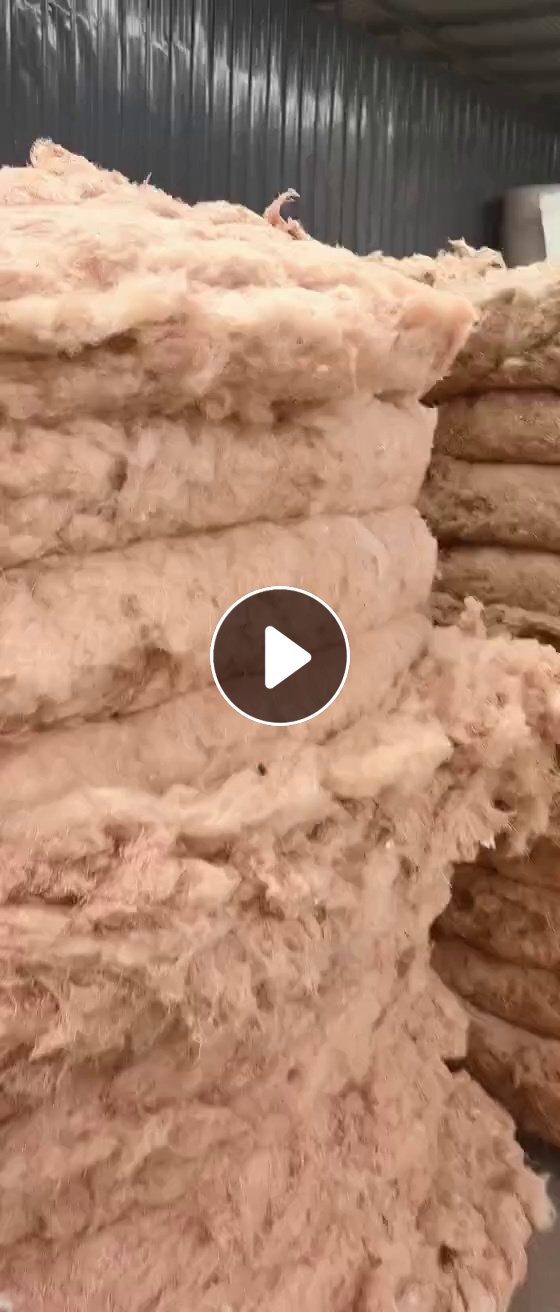 长期出售黄金毡黄金布原料，轮胎布帆布开出来的，每月80吨左右