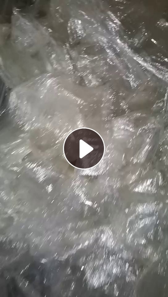 出售软质PVC膜，铝型材头尾两侧绑的，现货近20吨