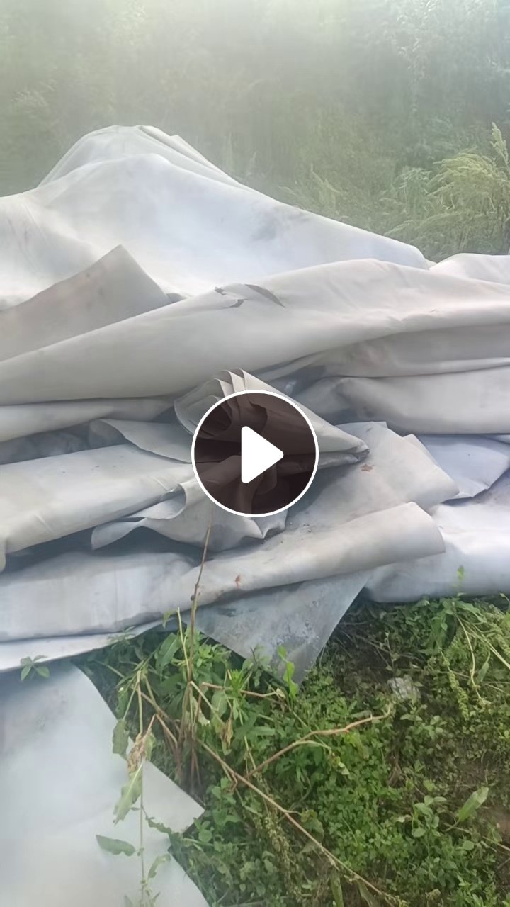 长期出售过滤布，有两款，带式滤布现货有10多吨，除尘布袋有20多吨，在江西新余