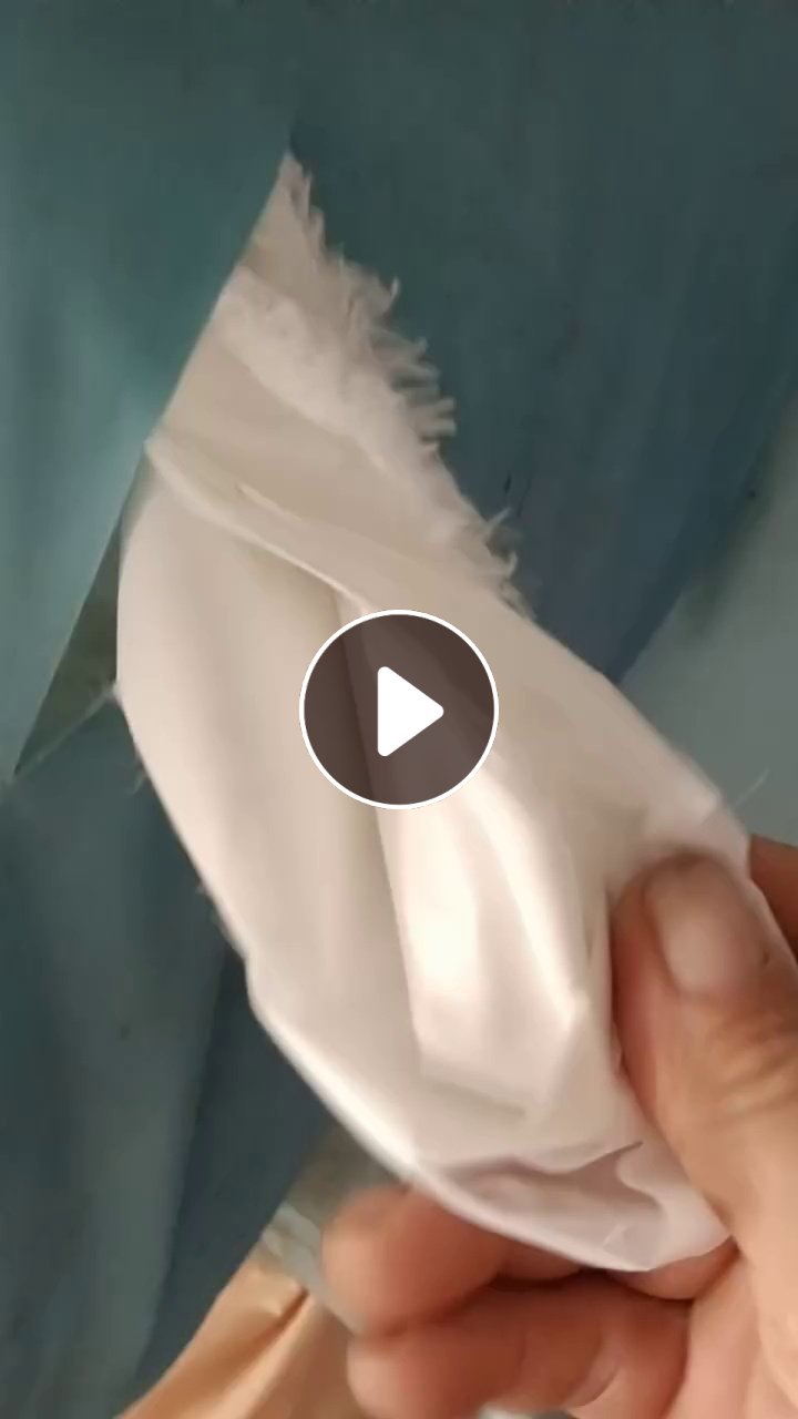 长期出售白色的涤纶废布，涤纶边角料，口袋布边角料，现货5吨左右