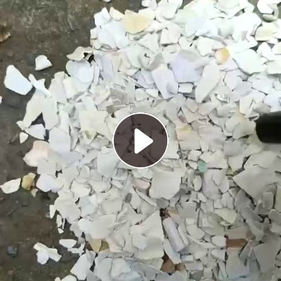 出售冰箱破碎出来的abs破碎料，ps破碎料，混合在一起，月供100吨