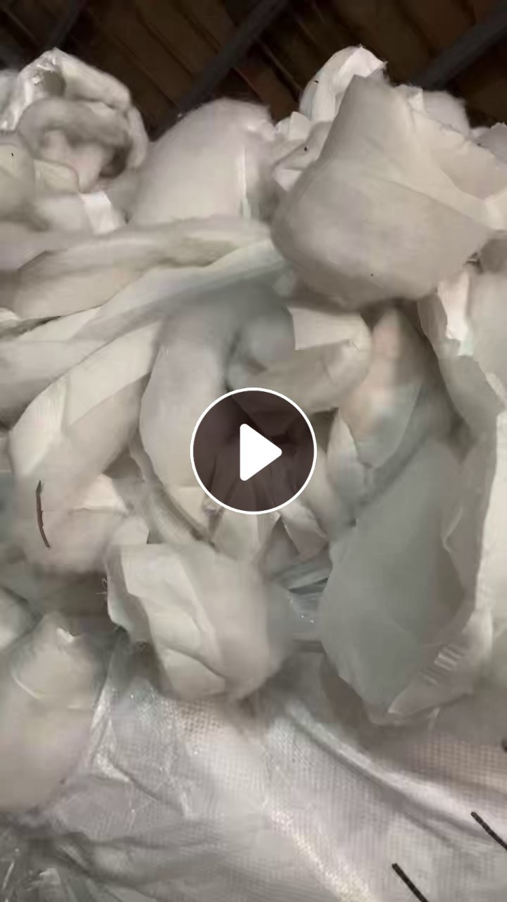 长期出售家纺厂下来的边角料，绗棉下脚料，现货20多吨，月供10吨，在浙江杭州萧山