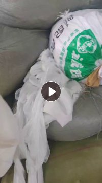 长期大量出售白色的涤纶废布，涤纶边角料，造粒布，现货50吨左右