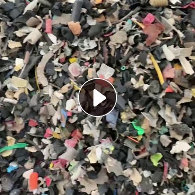 长期出售橡胶塑料混合破碎料，橡胶占50-60%