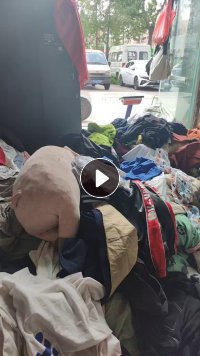 长期出售旧衣服统货，没动手，月供十来吨，货在江苏淮安