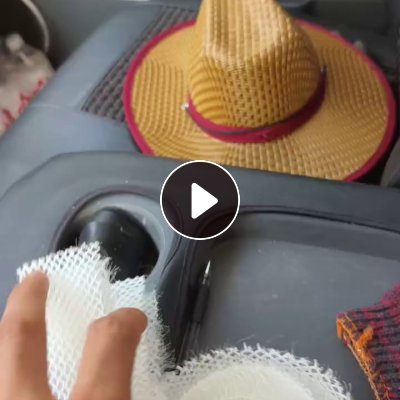 长期出售床垫边角料，涤纶的，中间有胶，现货有十几吨