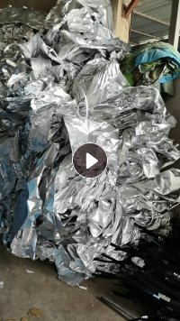 出售吨包内衬下来的铝塑膜炼油料，月供十几吨