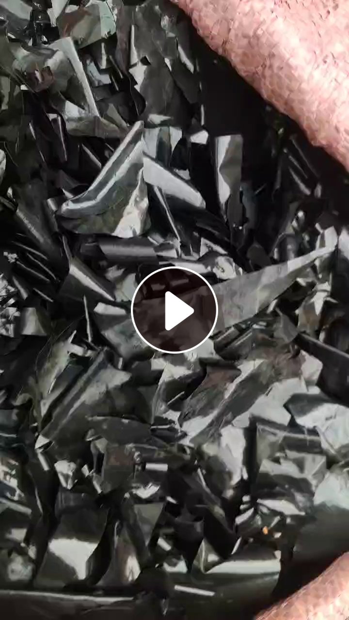 出售软质PVC盐膜破碎料，月供60吨