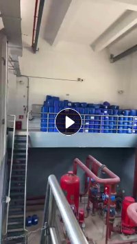 出售小蓝桶毛料,月供700-800个,装化工原料的