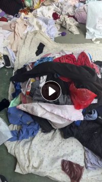 回收旧衣服黑料，装修垃圾分拣料，建筑垃圾，燃烧料