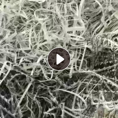 出售PET和PC混装的手机膜边角料，双面带胶