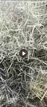 出售PET和PC混装的手机膜边角料,双面带胶