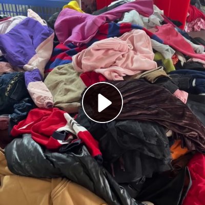 长期大量回收旧衣服统货、箱子货、冬装