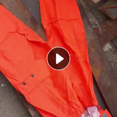 现货处理一批库存救生衣，现货7吨左右，货在浙江宁波