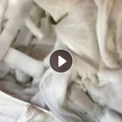 长期出售床垫边角料，空心丝，丝绵下脚料，无纺布，海绵边角料等开花料，现货有20多吨