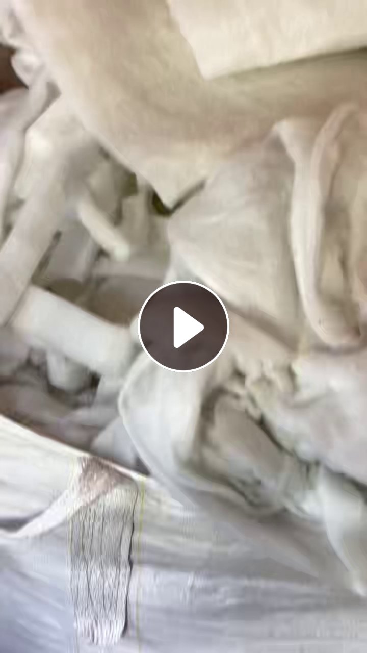 长期出售床垫边角料，空心丝，丝绵下脚料，无纺布，海绵边角料等开花料，现货有20多吨