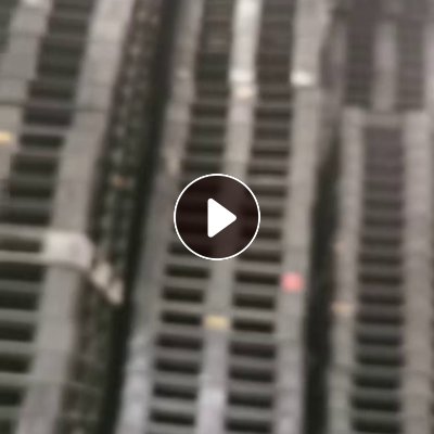 出售韩国进口的托盘毛料，也可以破碎料加工好，月供300吨