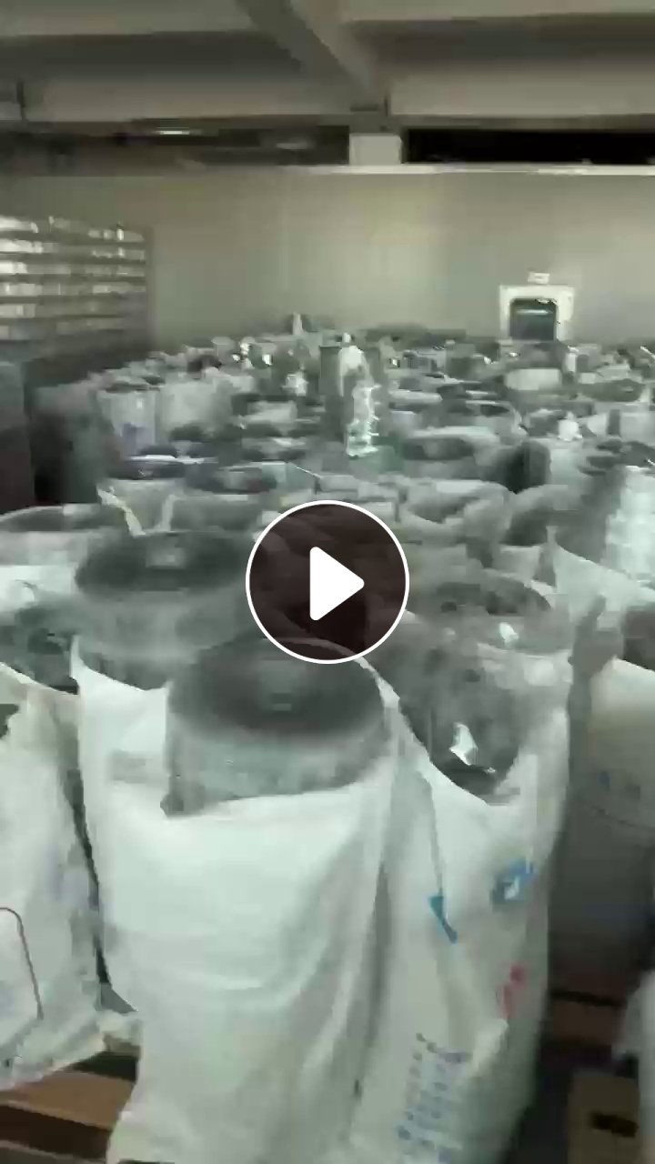 长期出售pet复合pe膜，能分离，不带胶，现货25吨