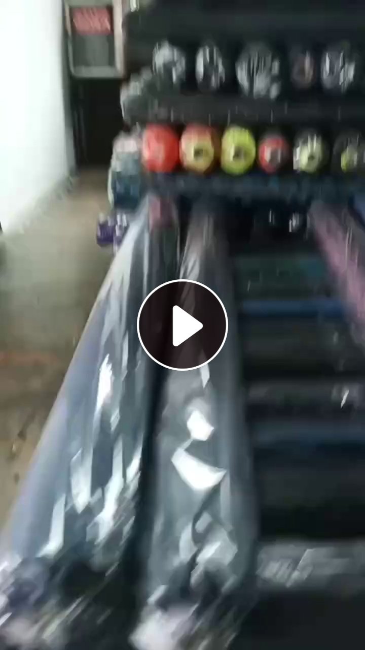 出售雨披布，雨伞布，涤纶带涂层，库存雨披布，库存面料，门幅1.5米，现货9.6米一车