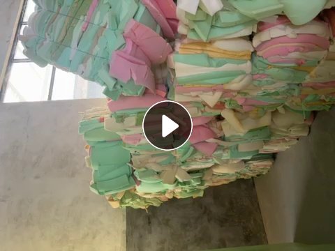 长期出售高密度海绵料，床垫厂沙发垫下来的，现货6吨多