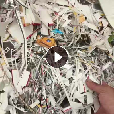 本厂长期采购无膜小花卡边角料