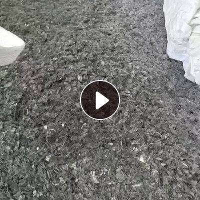 出售pet吸塑片破碎料，干粉的，现货10吨左右