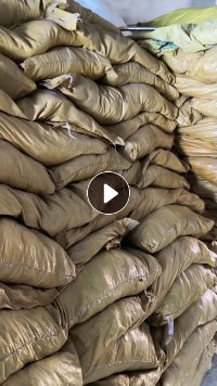 出售PVC软膜边角料，PVC雨披下角料，现货80吨