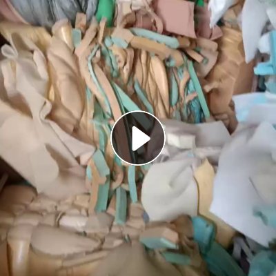 长期出售海绵边角料，废海绵，杂色，月供几十吨，货在江苏南通