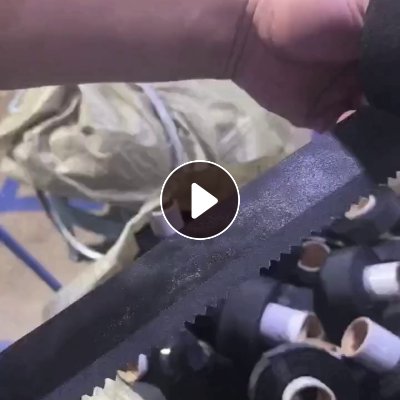 长期出售无纺布边角料，涤纶无纺布，带纸管，带点胶，月供20吨，货在安徽马鞍山