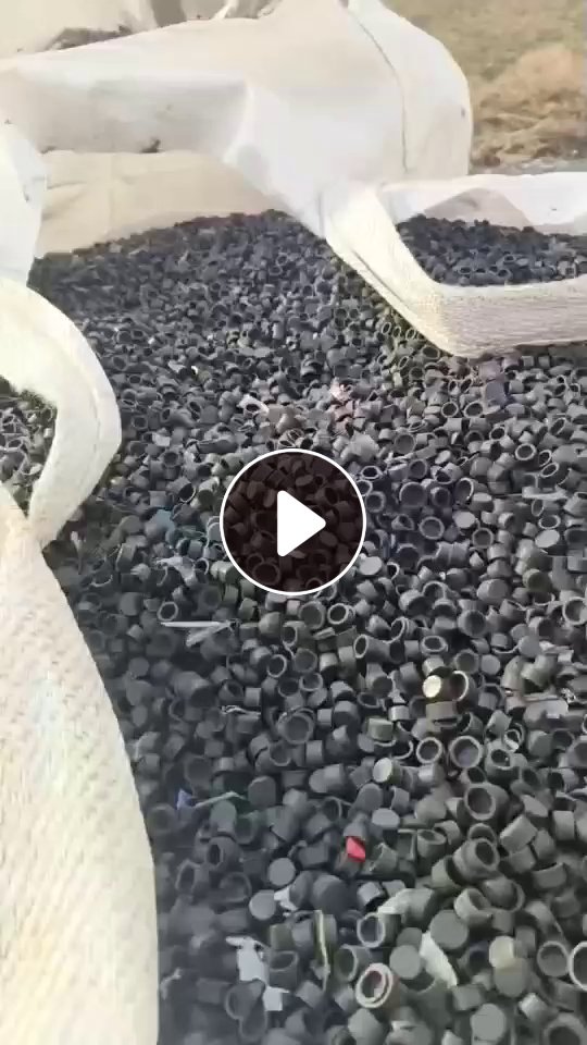 长期出售橡胶皮帽，现货6.8一车