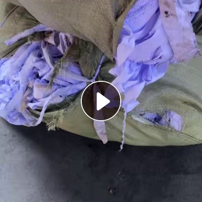 长期出售白色涤纶废布，磨毛布，开花料，月供几十吨，货在江苏无锡