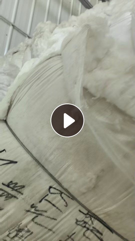  本厂长期大量求购纺纱厂下脚料，回花，斩刀，车肚，回丝，天丝棉，风箱花等