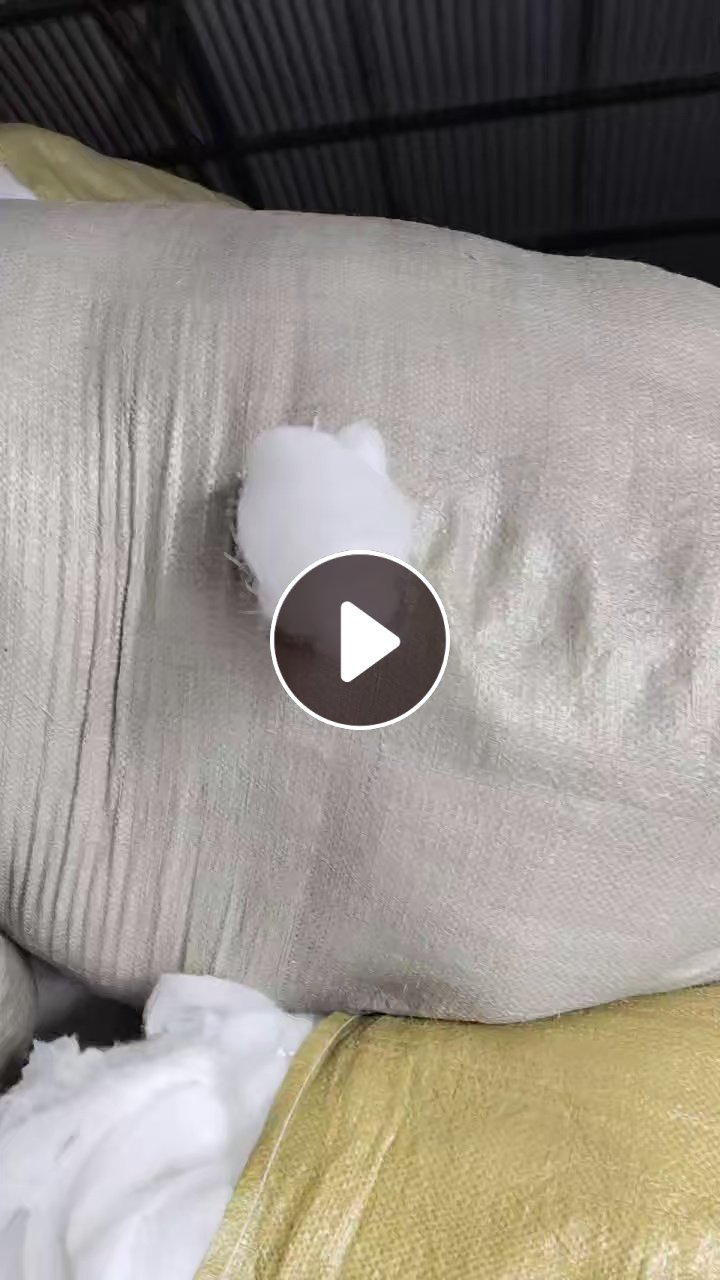 长期出售干净的丝绵下脚料，丝绵，现货9.6米一车